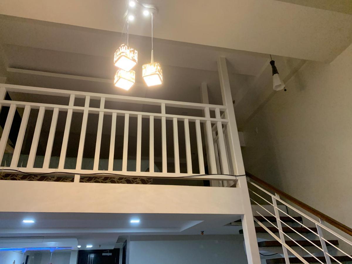 Club Ultima Cebu City Екстер'єр фото